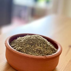 A picture of Make your own Zaatar at home 🌿.