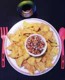 Nachos With Tomato Salsa