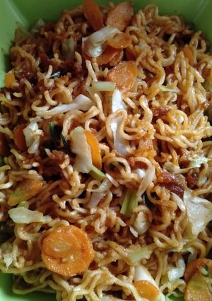 Foto resep Mie goreng pedes manis