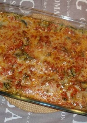 Una foto de Calabacines con tomate gratinados