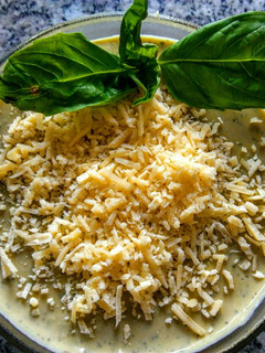 Una foto de Alioli al pesto!
