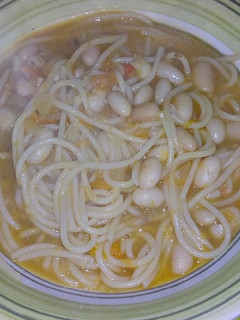 Una foto de Porotos con riendas cremoso