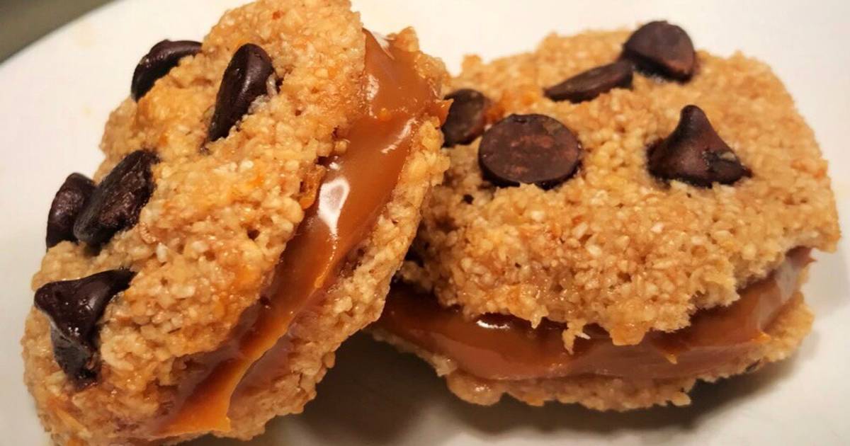 Alfajores de avena y dulce de leche saludables. Alfacookies Receta de geri  : @ en Instagram- Cookpad