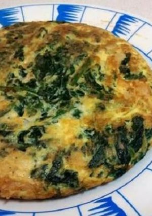 Una foto de Tortilla de espinacas con huevo