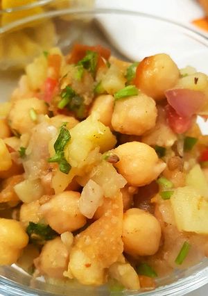 A picture of Cholay chaat #CookpadRamadan.