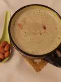Broccoli and Roasted Almonds Soup