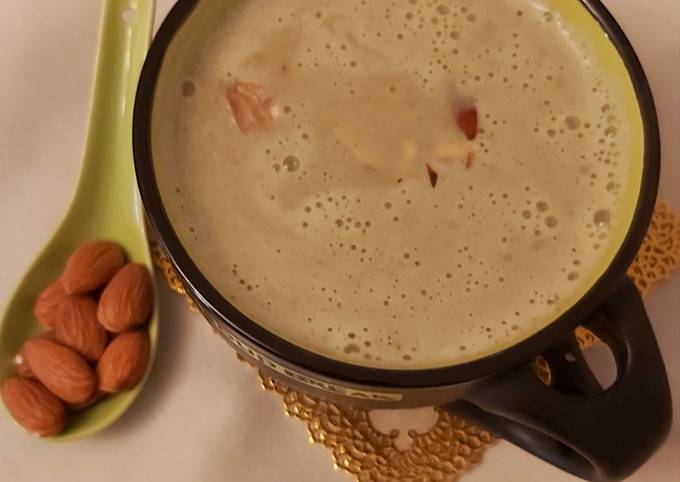 Simple Way to Make Any-night-of-the-week Broccoli and Roasted Almonds Soup