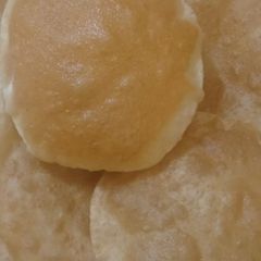 A picture of Aata Poori.