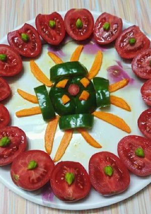 A picture of Tomato salad.