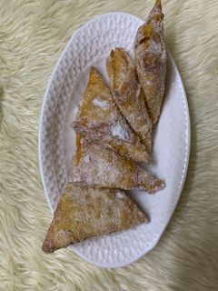 صورة لوصفة سمبوسه بالجبن السائل والسكر