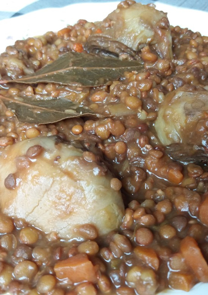 Una foto de Lentejas con alcachofas