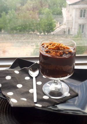 عکسی از دستور دسر شکلاتی🍫