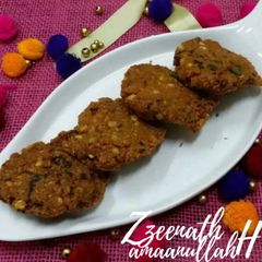 South Indian Special Dal Vadas or Parippu Vadas A picture of South Indian Special Dal Vadas or Parippu Vadas.