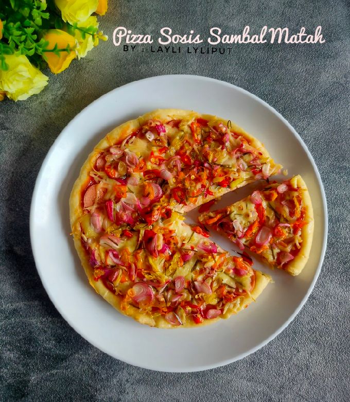 https://img-global.cpcdn.com/recipes/b302593c34dfc664/680x781cq80/pizza-sosis-sambal-matah-foto-resep-utama.jpg