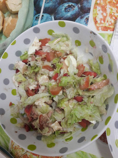 Una foto de Ensalada con fresas y vinagre de módena