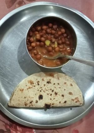 काले चने की सब्जी (kale chane ki sabzi recipe in Hindi) रेसिपी मुख्य फोटो
