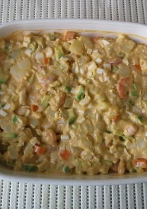 Una foto de Ensaladilla especial de gambas