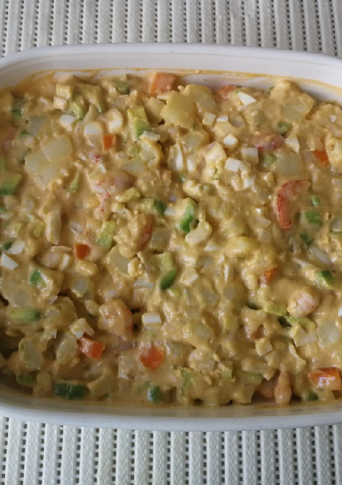 Una foto de Ensaladilla especial de gambas