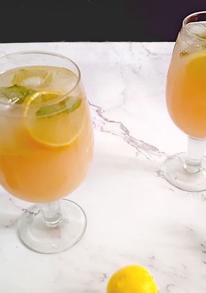 A picture of Lemon Ginger Mojito.