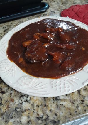 A picture of My best slow cooker barbecue chicken thighs.