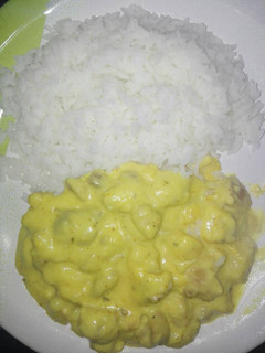 Una foto de Pollo al curry