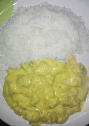 Una foto de Pollo al curry