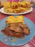 Paste la cuptor cu șos bechamel și cașcaval ras, friptură de miel