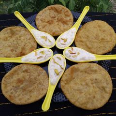 A picture of Daal Poori Kheer(Bihar's Traditional Dish).