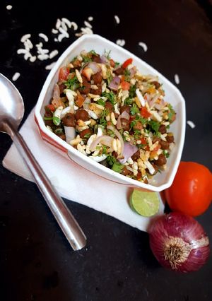 A picture of Spicy sour bhel.