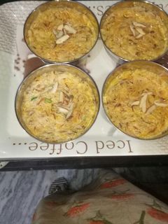 गाजर वाली सेवइयां (gajar Wali seviyan recipe in Hindi) रेसिपी मुख्य फोटो