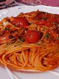 Cherry tomato and shrimp pasta