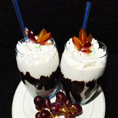A picture of Red grapes milk shake.