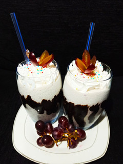 A picture of Red grapes milk shake.