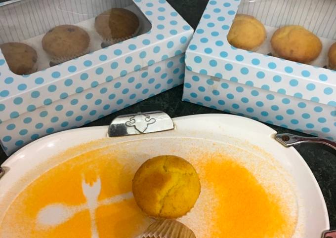 Recipe of Perfect Orange Cupcakes