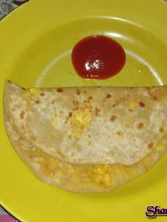 பன்னீர் பரோட்டா (Paneer parotta recipe in tamil) செய்முறை முக்கிய புகைப்படம்