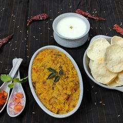 A picture of Dal khichdi.
