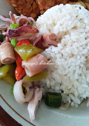 Foto resep Tumis Cumi Asin Cabe Ijo