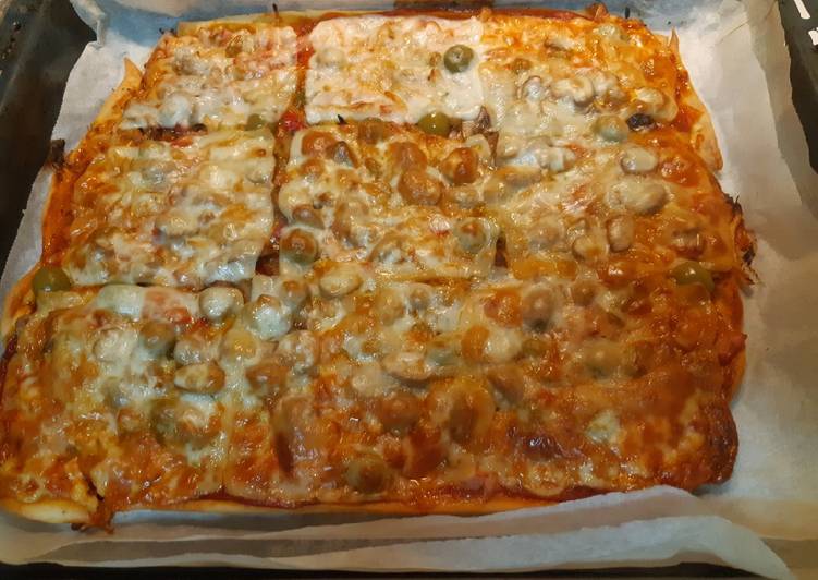 Pizza mediterránea murciana