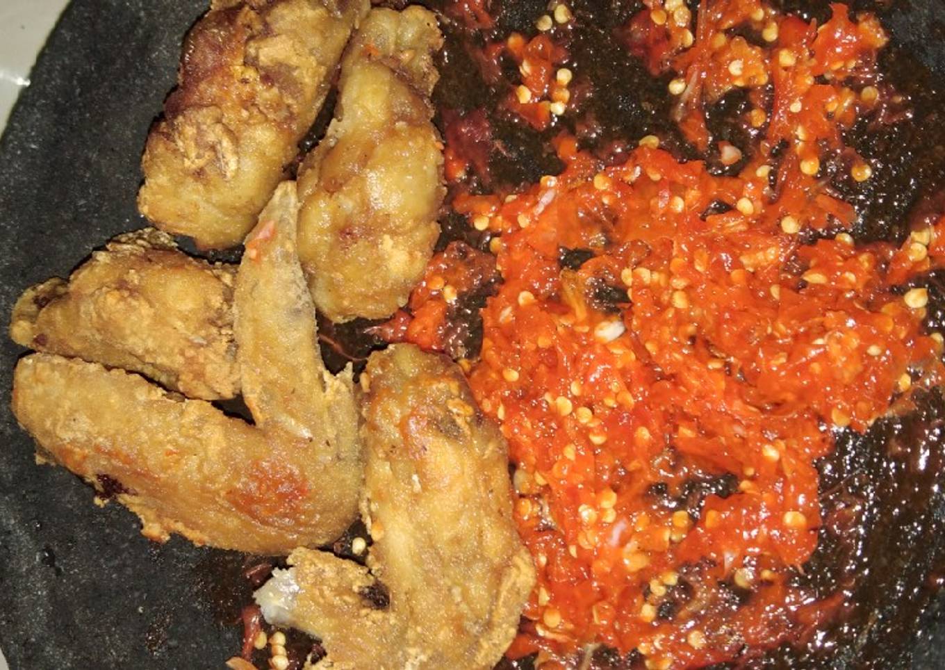 Ayam tepung sambal bawang