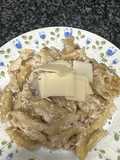 622. Macarrones con salsa de nueces y dátiles (principal pasta)