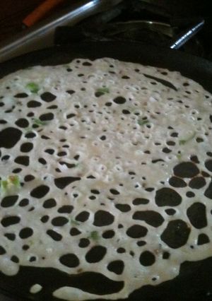 A picture of Instant crispy dosas :).