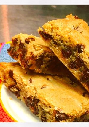 A picture of Blondies.