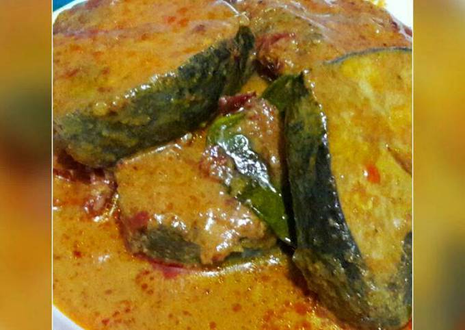 Rendang ikan tongkol