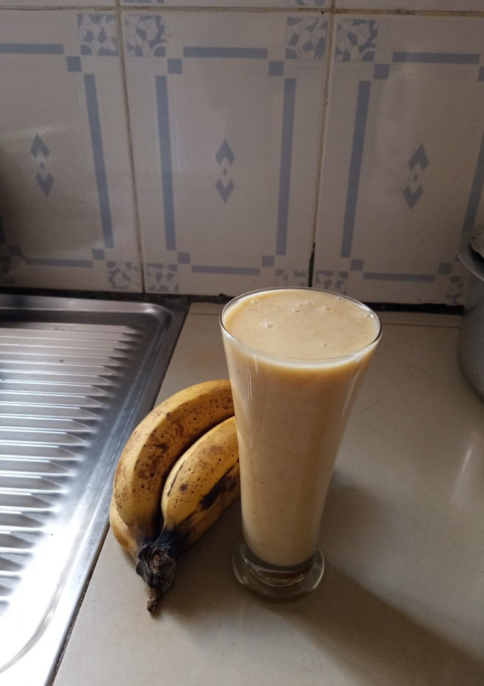 A picture of Banana Smoothie.