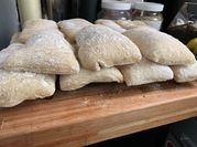 Una foto de levadura fresca ciabatta