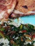 Pollo al horno con arroz y vegetales