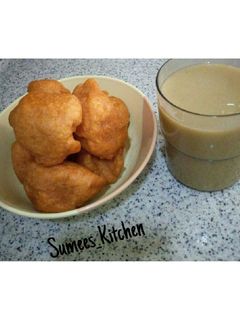 A picture of Akara With Tamarind Gruel.