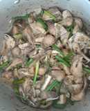 Nấm Xào Sả Ớt