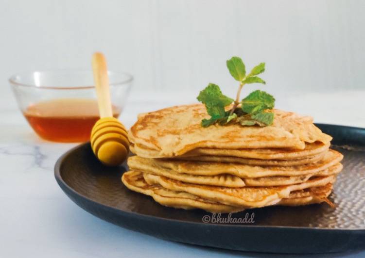 Simple Way to Make Speedy Banana oats pancake