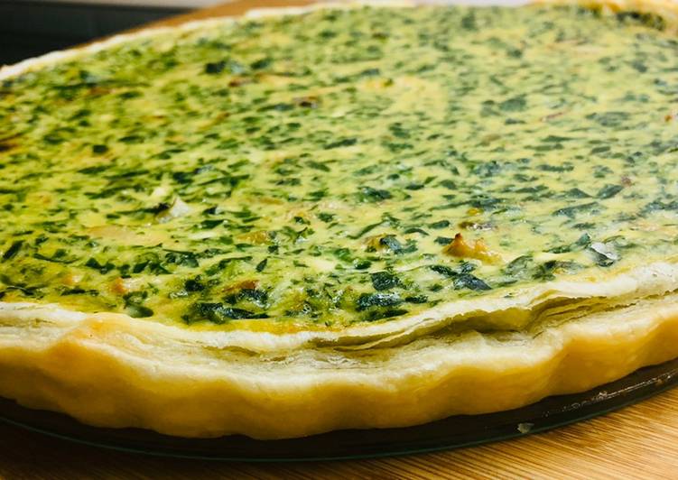 Rezept Lecker Blatterteig Quiche Mit Spinat Pilz Und Ziegenfrischkase